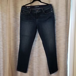 Liz Claiborne Boyfriend Skinny Jeans